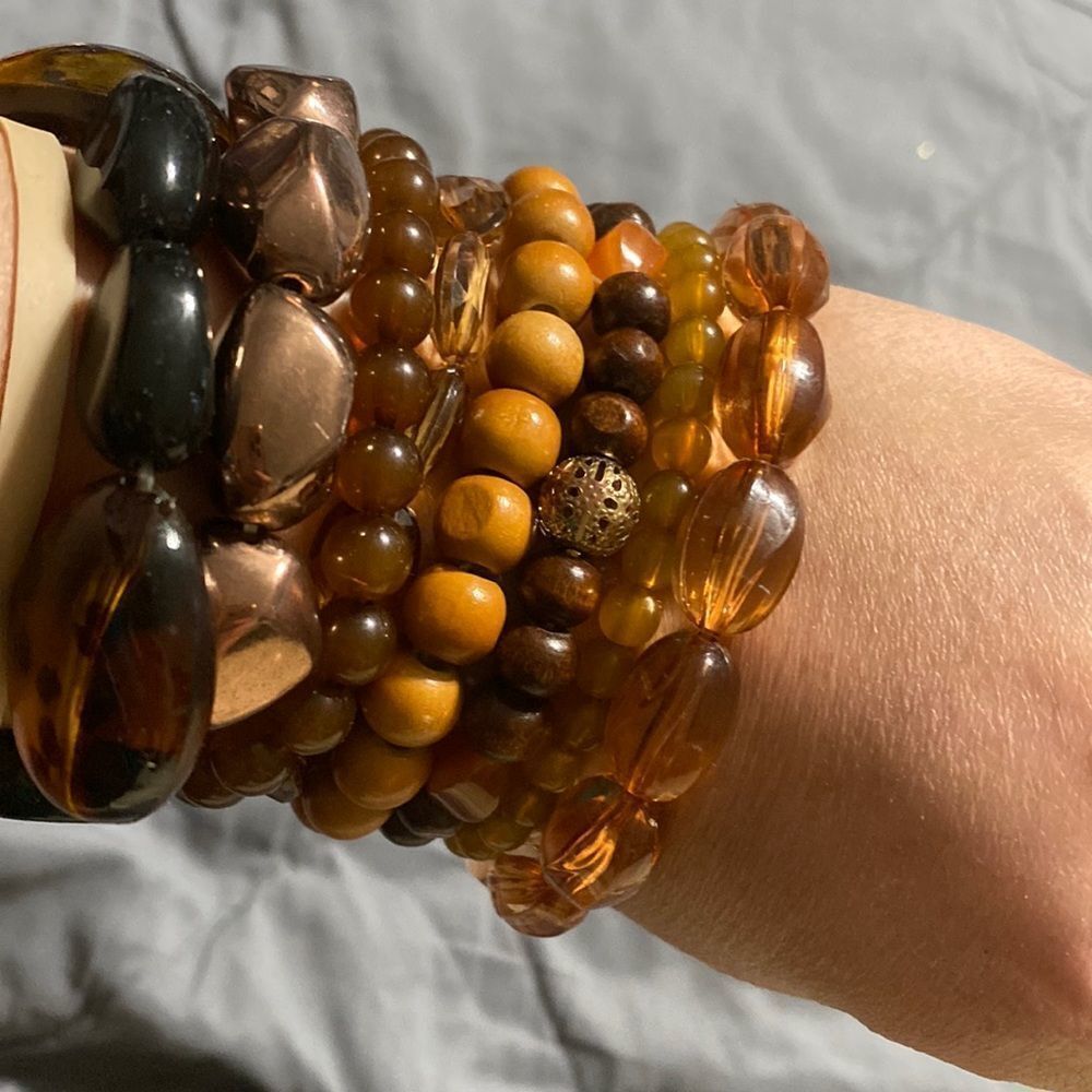 Who loves beaded bracelets?